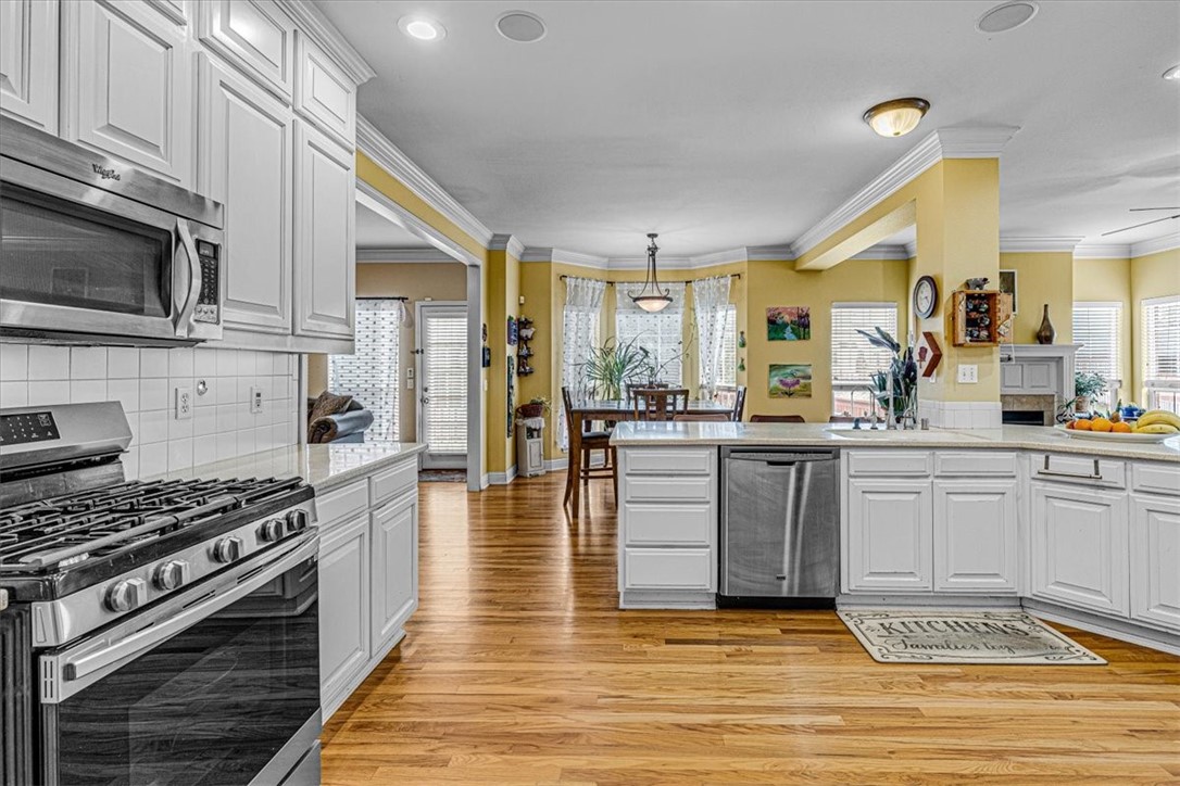 Southwind Terrace Ph Iv - Residential