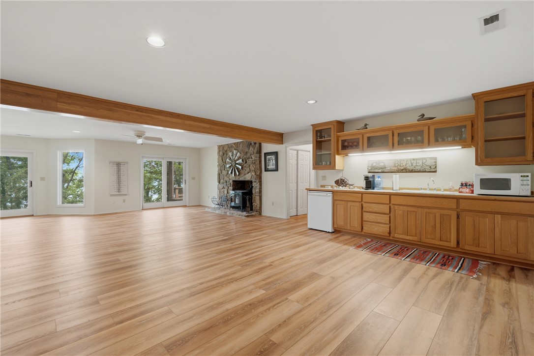 Sunset Shores - Residential