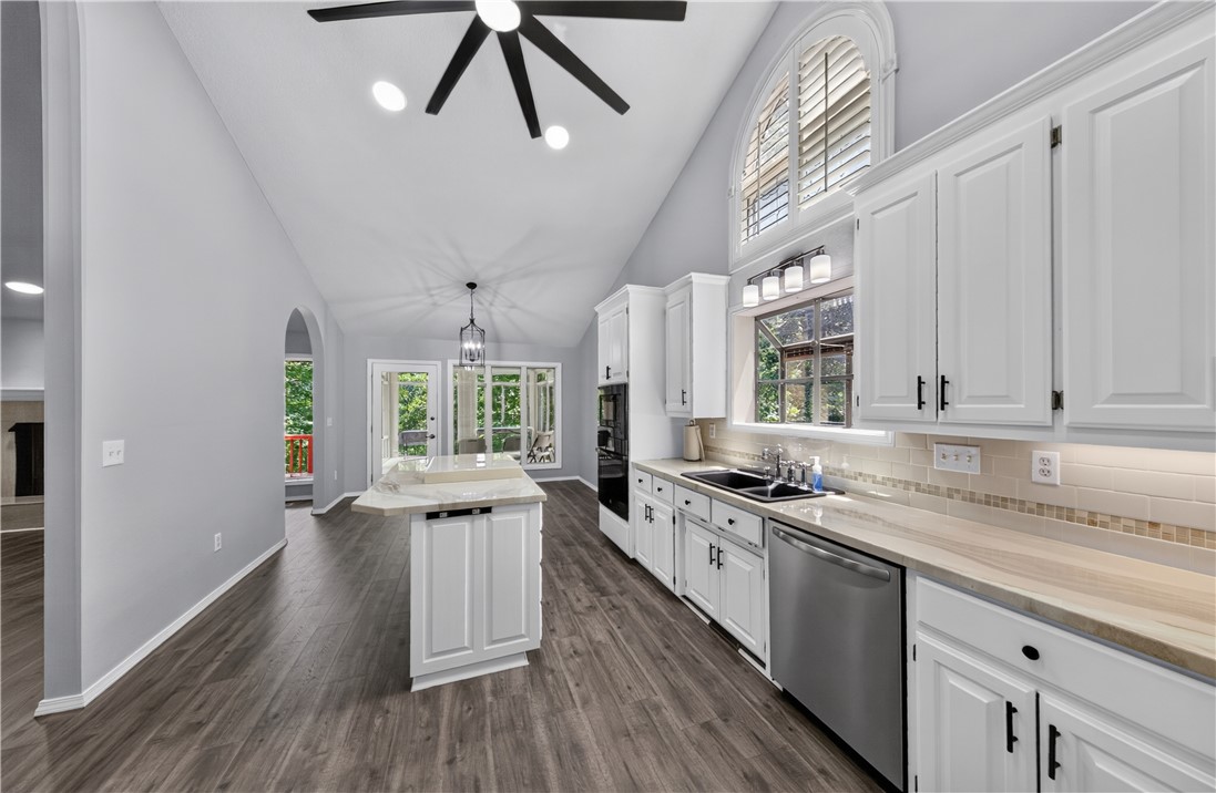 Forest Hills Sub-Bvv - Residential
