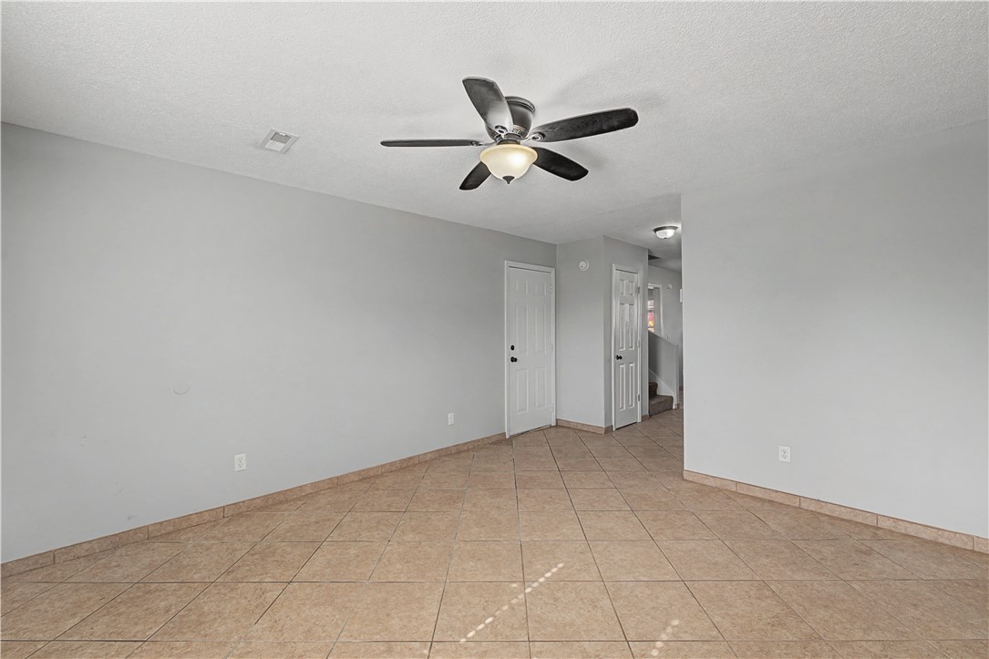 Carriage Square Sub Bentonville - Residential