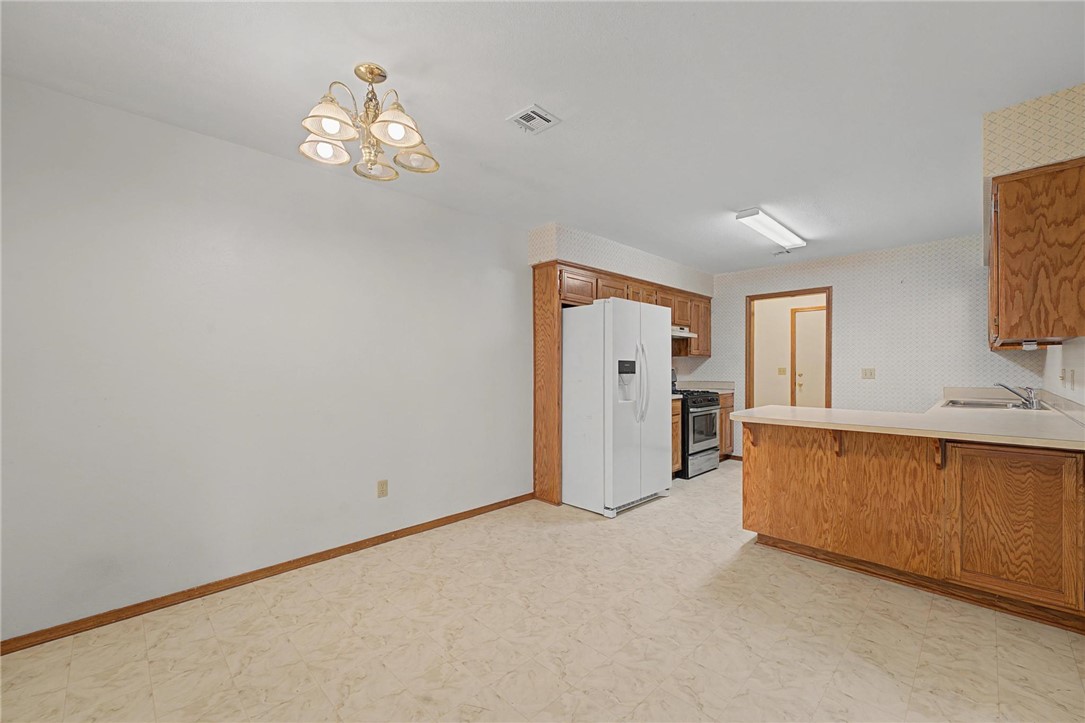 Hall Place - Residential Lease