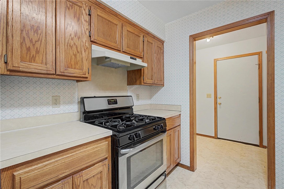 Hall Place - Residential Lease