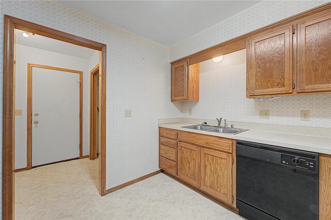 Hall Place - Residential Lease