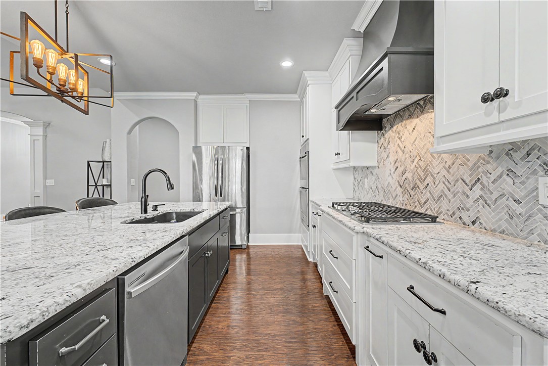 Roman Acres Rogers - Residential