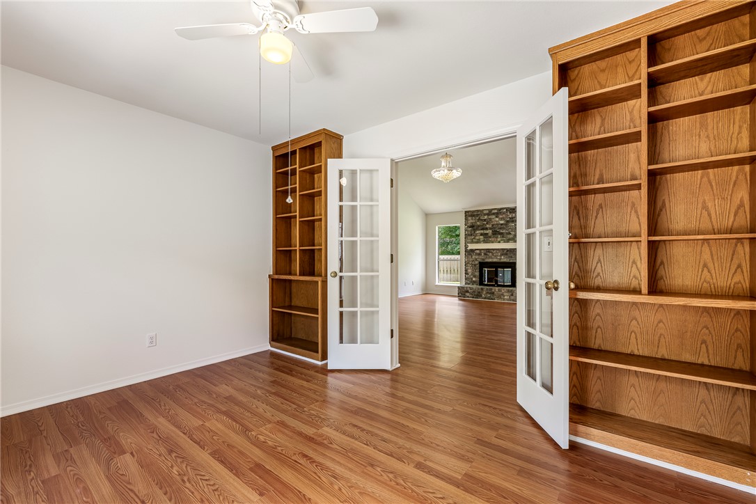 Yorktown Square Ph I - Residential