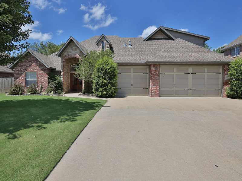4 BEDROOM, 5 BEDROOM, 6 BEDROOM THIS HOUSE CAN SERVE YOUR FAMILIES NEED!!!! 2 LIVING AREAS DOWNSTAIRS, BONUS/THEATER ROOM UPSTAIRS OR 2 BONUS ROOM UPSTAIRS. 2ND BEDROOM DOWNSTAIRS COULD SERVE AS AN OFFICE. NICE LARGE KITCHEN W/ PANTRY.,COVERED BACK PATIO, HARDWOOD FLOORS, NEST THERMOSTAT, 3 CAR GARAGE, DOUBLE OVEN, LAUNDRY ROOM W/ SINK, FULL BATH UPSTAIRS, PLAY EQUIPMENT IN YARD CONVEYS, THEATER FURNITURE NEGOTIABLE WITH ACCEPTABLE OFFER.