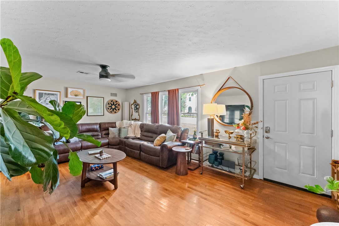 Demings 2nd Add Bentonville - Residential