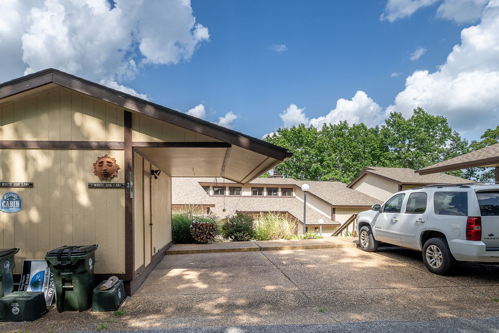 Unit 104 Holiday Island - Residential