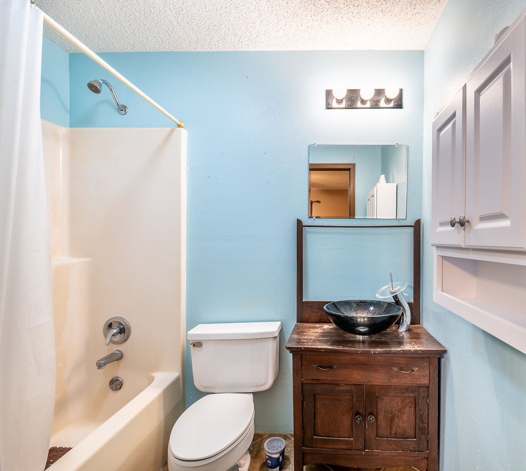 Unit 104 Holiday Island - Residential