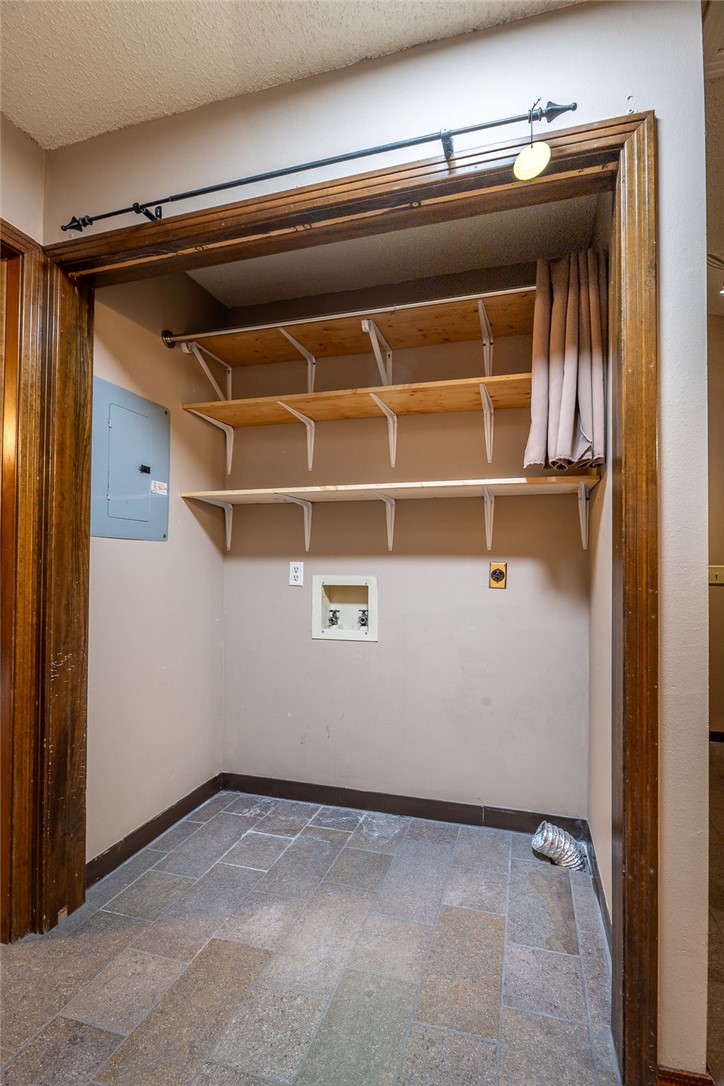 Unit 104 Holiday Island - Residential