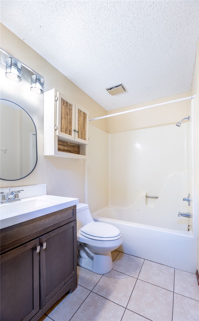 Unit 104 Holiday Island - Residential