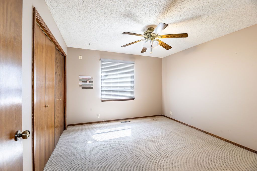 Unit 104 Holiday Island - Residential