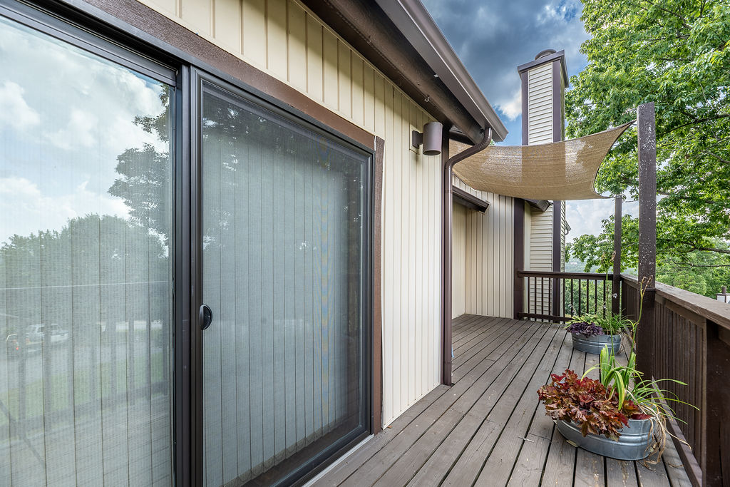 Unit 104 Holiday Island - Residential