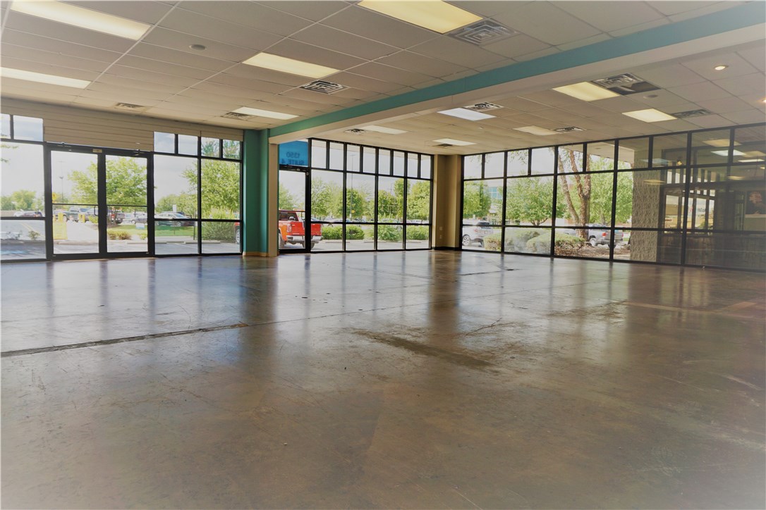 Market Square - Commercial Lease