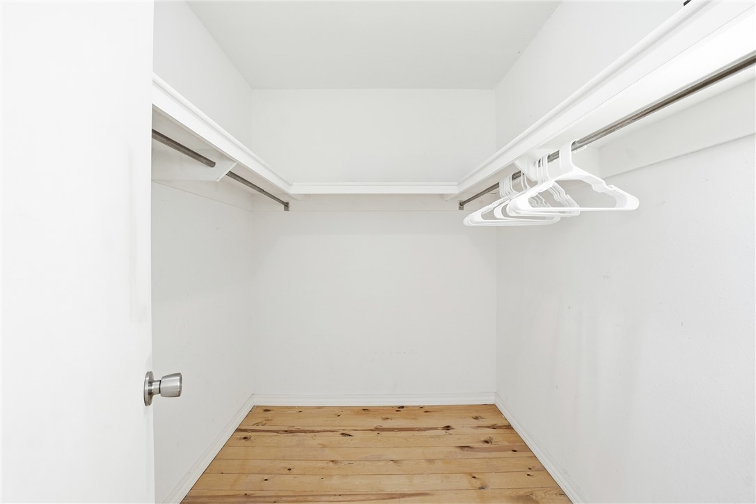 Drake Courts - Residential Lease