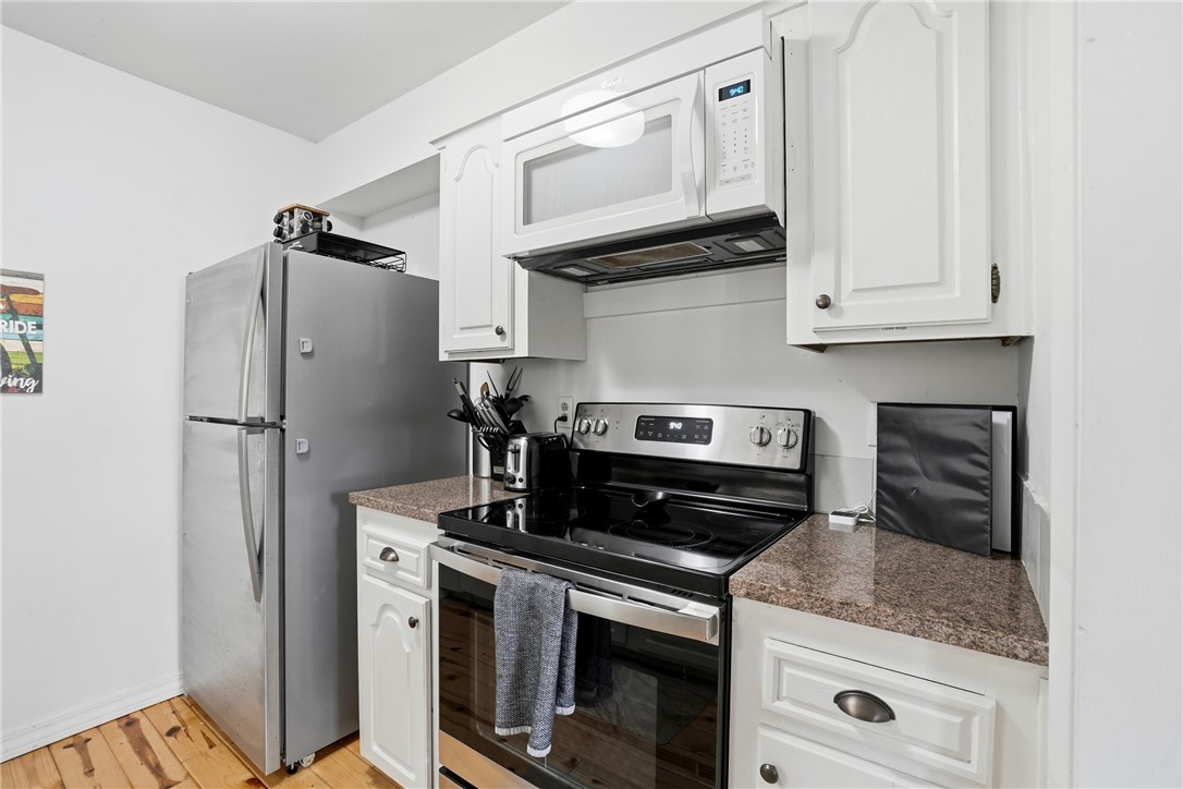 Drake Courts - Residential Lease