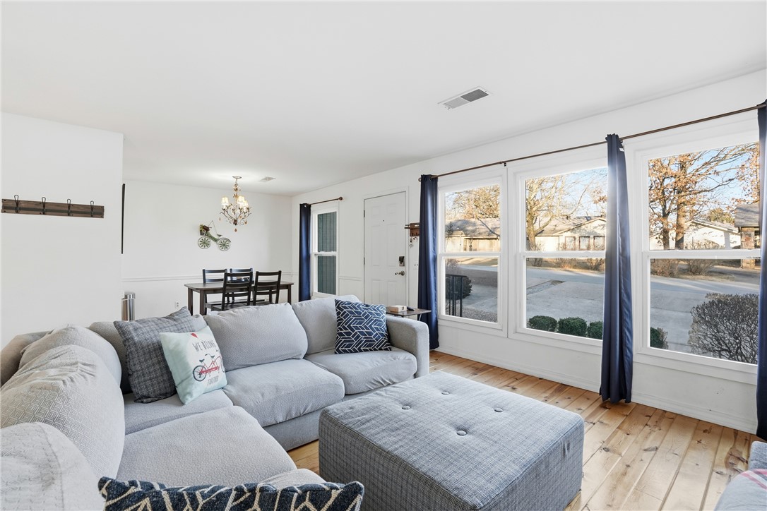 Drake Courts - Residential Lease