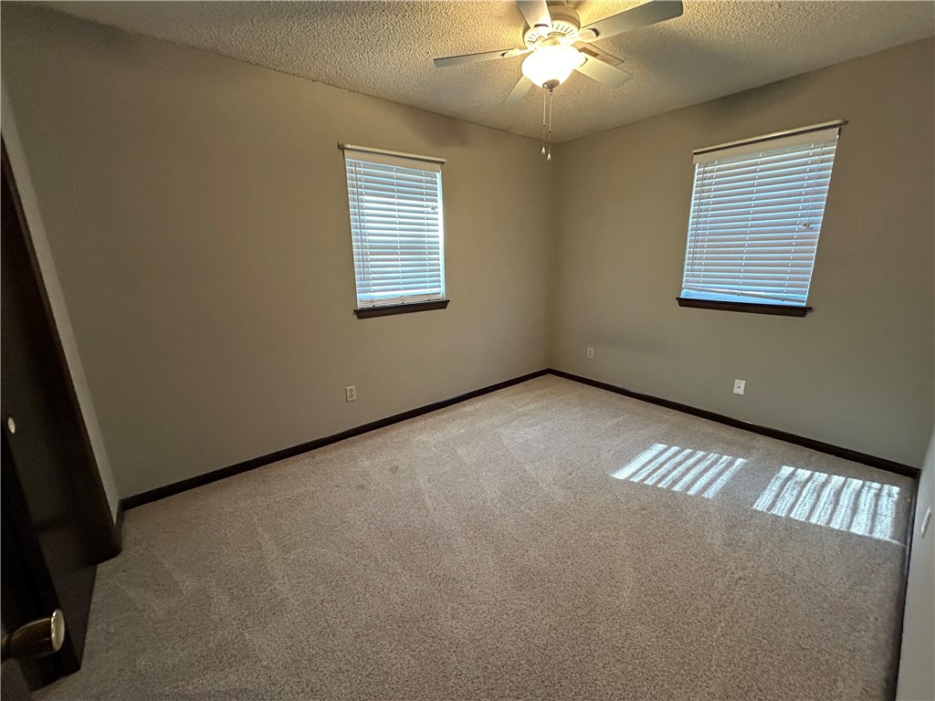 Carast Acres Add Gentry - Residential Lease