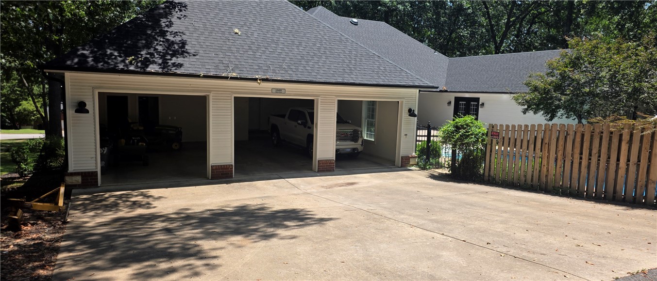 Oakwood Estates Rep Pt Village Estate - Residential