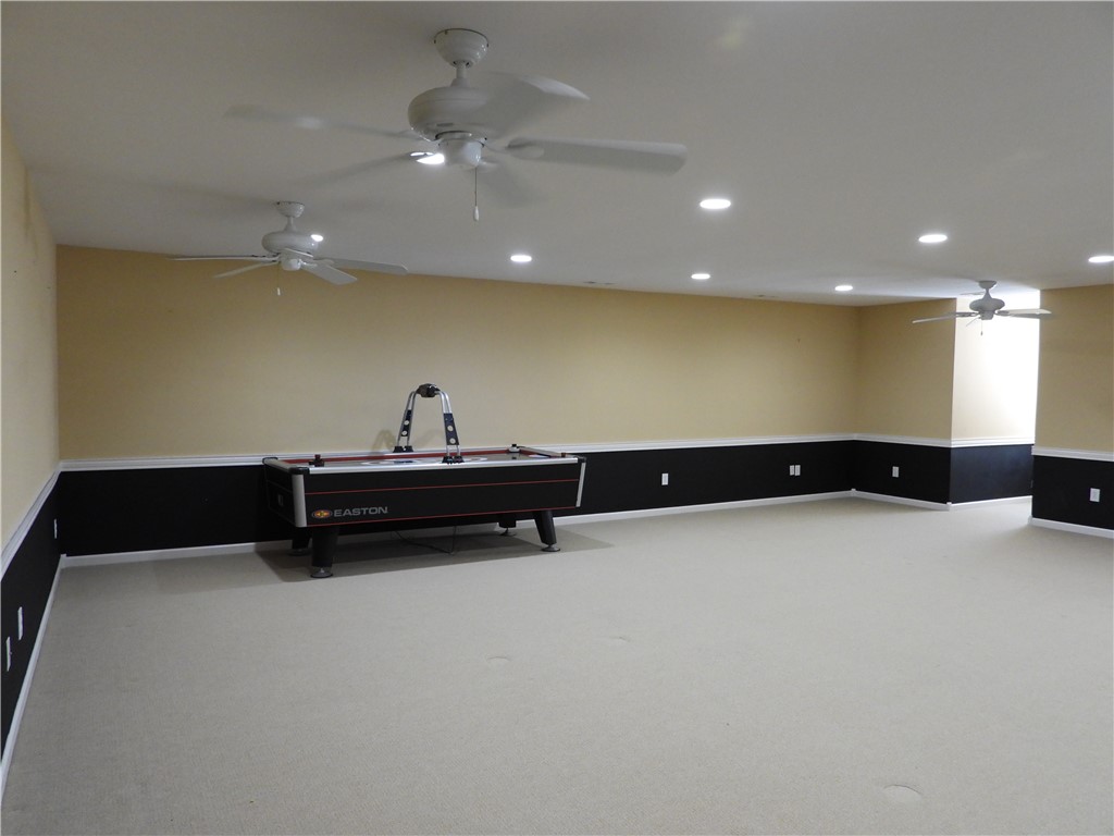 Oakwood Estates Rep Pt Village Estate - Residential