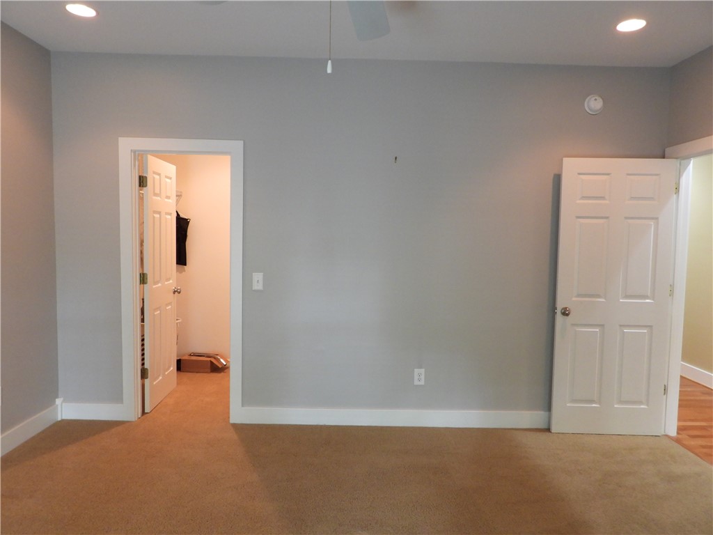 Oakwood Estates Rep Pt Village Estate - Residential