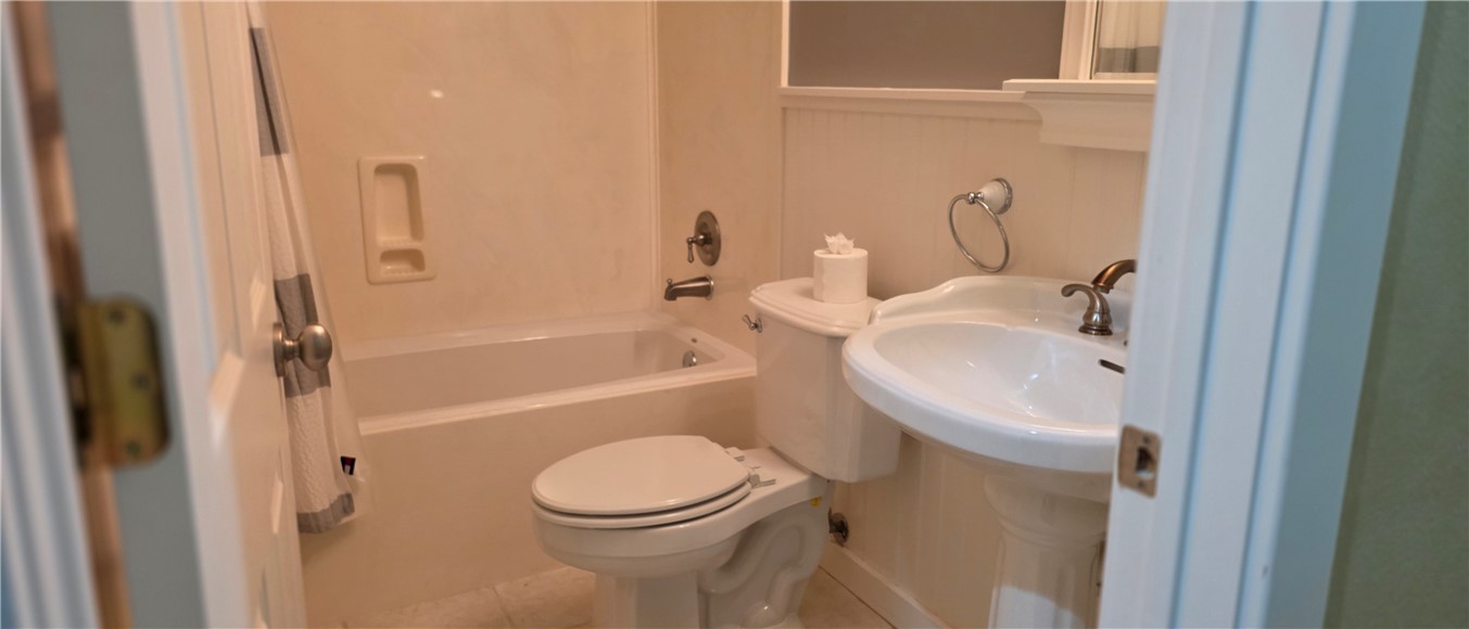 Oakwood Estates Rep Pt Village Estate - Residential