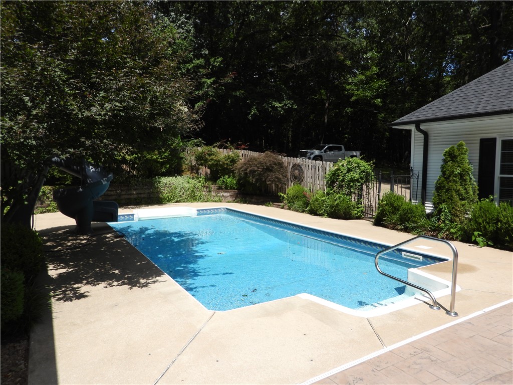 Oakwood Estates Rep Pt Village Estate - Residential