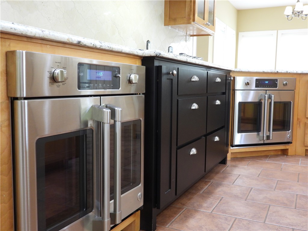 Oakwood Estates Rep Pt Village Estate - Residential