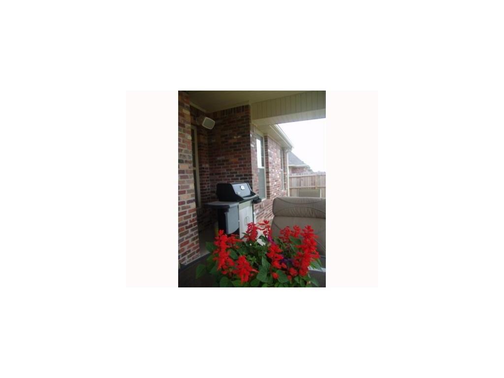 Creekwood Sub-Rogers - Residential Lease