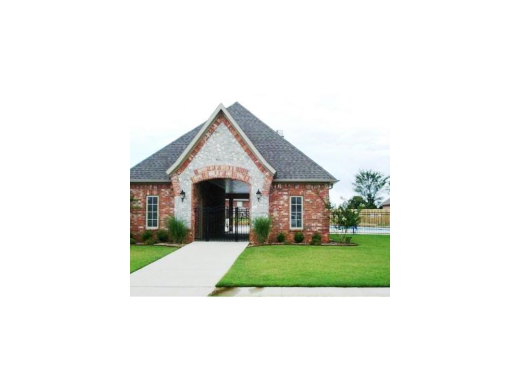 Creekwood Sub-Rogers - Residential Lease