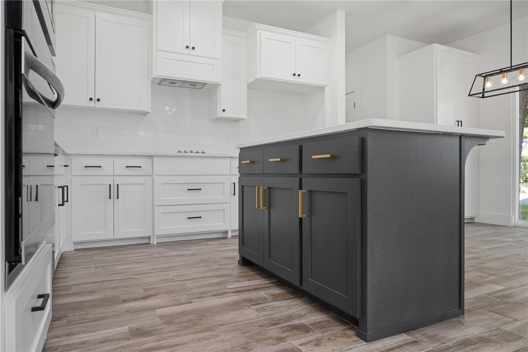 Hardins Add Rogers - Residential Lease