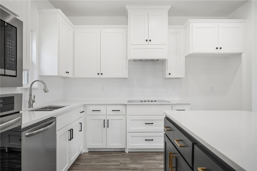 Hardins Add Rogers - Residential Lease