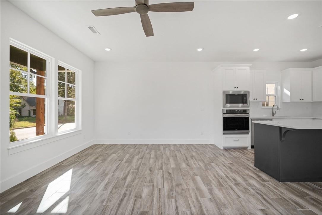 Hardins Add Rogers - Residential Lease