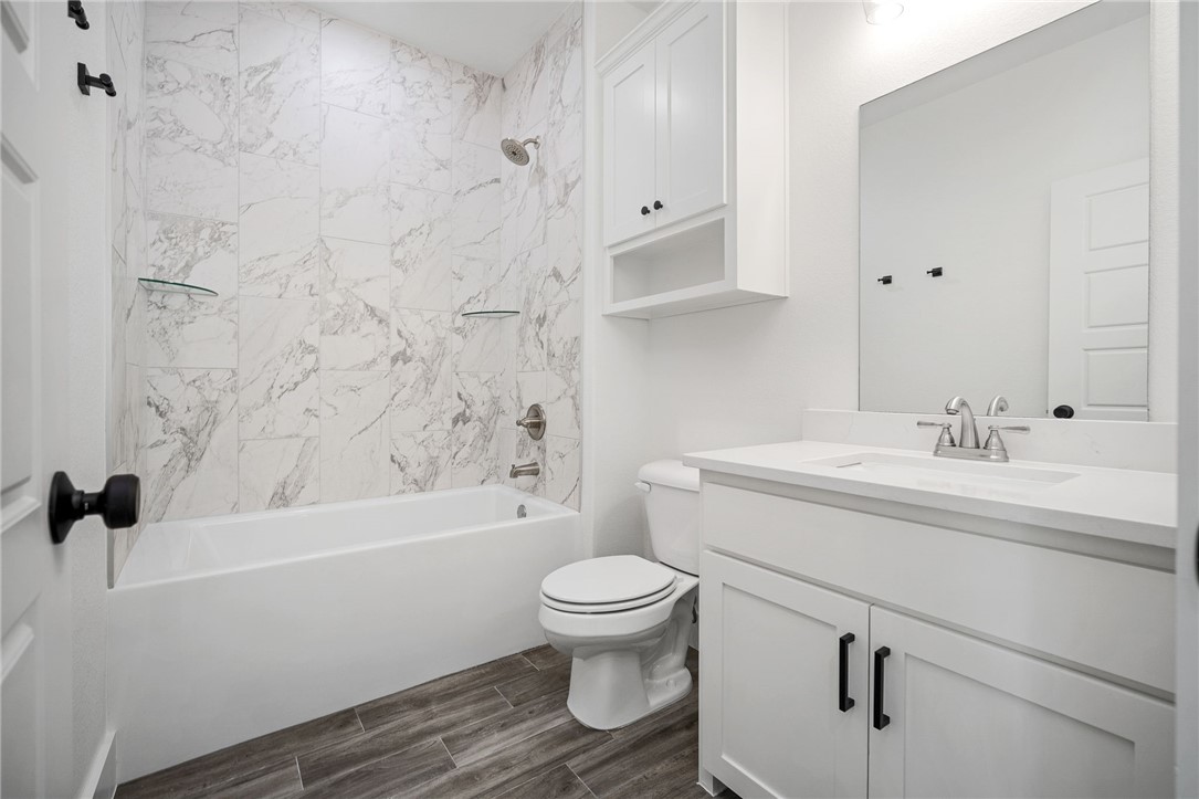 Hardins Add Rogers - Residential Lease