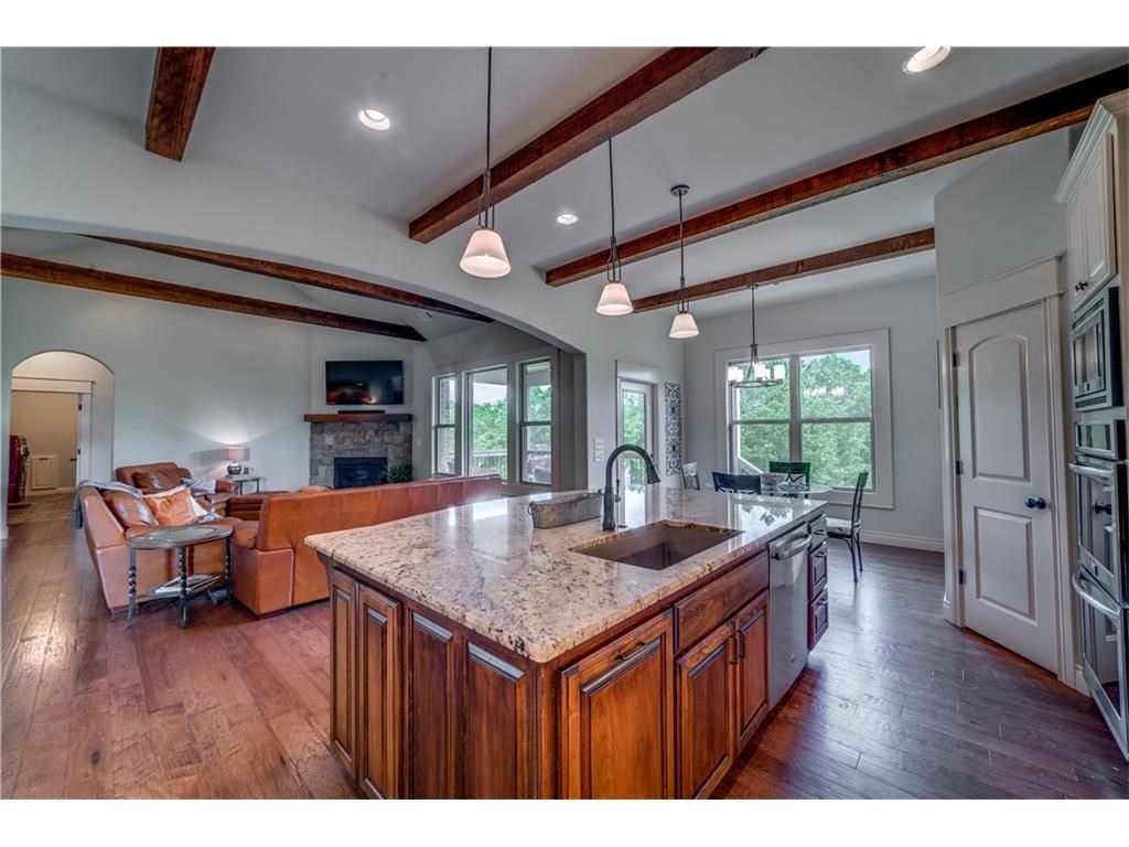 Beau Chalet Sub Highfill - Residential Lease