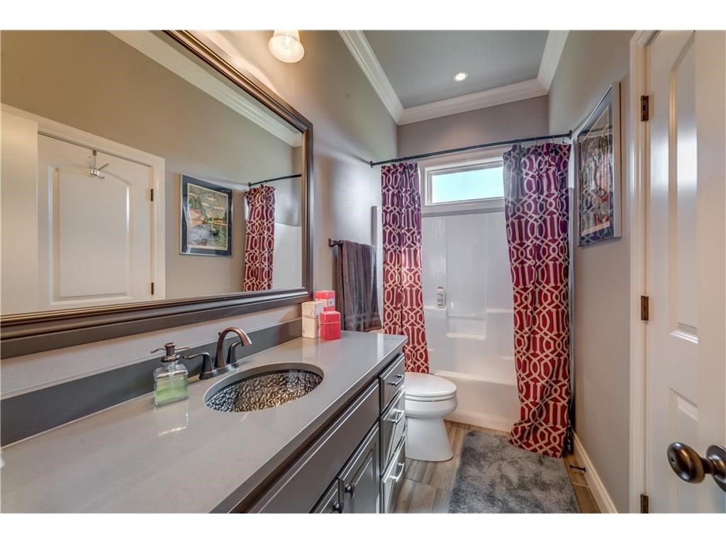 Beau Chalet Sub Highfill - Residential Lease