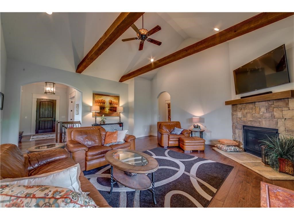 Beau Chalet Sub Highfill - Residential Lease
