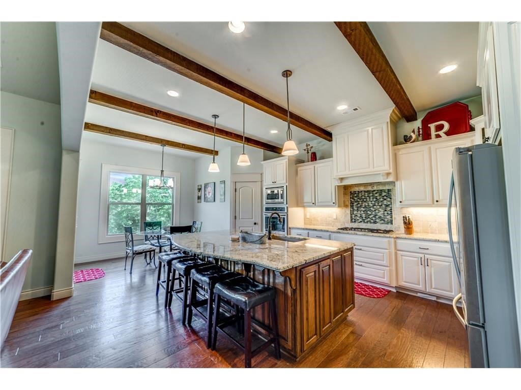 Beau Chalet Sub Highfill - Residential Lease