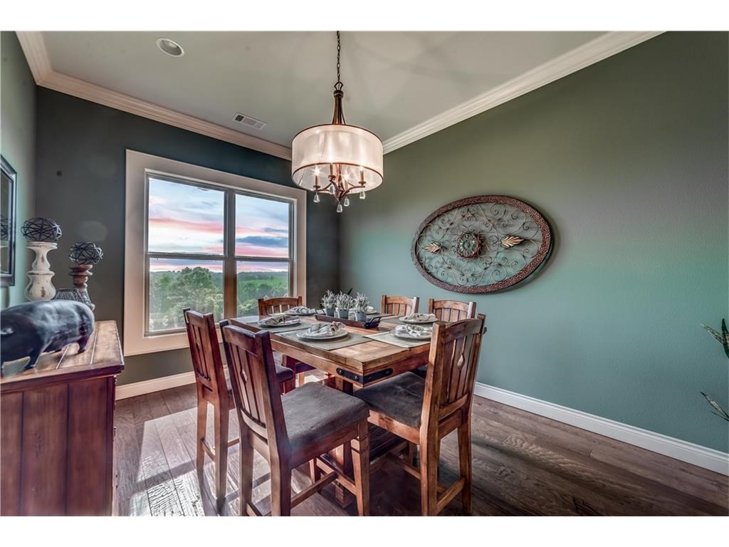 Beau Chalet Sub Highfill - Residential Lease