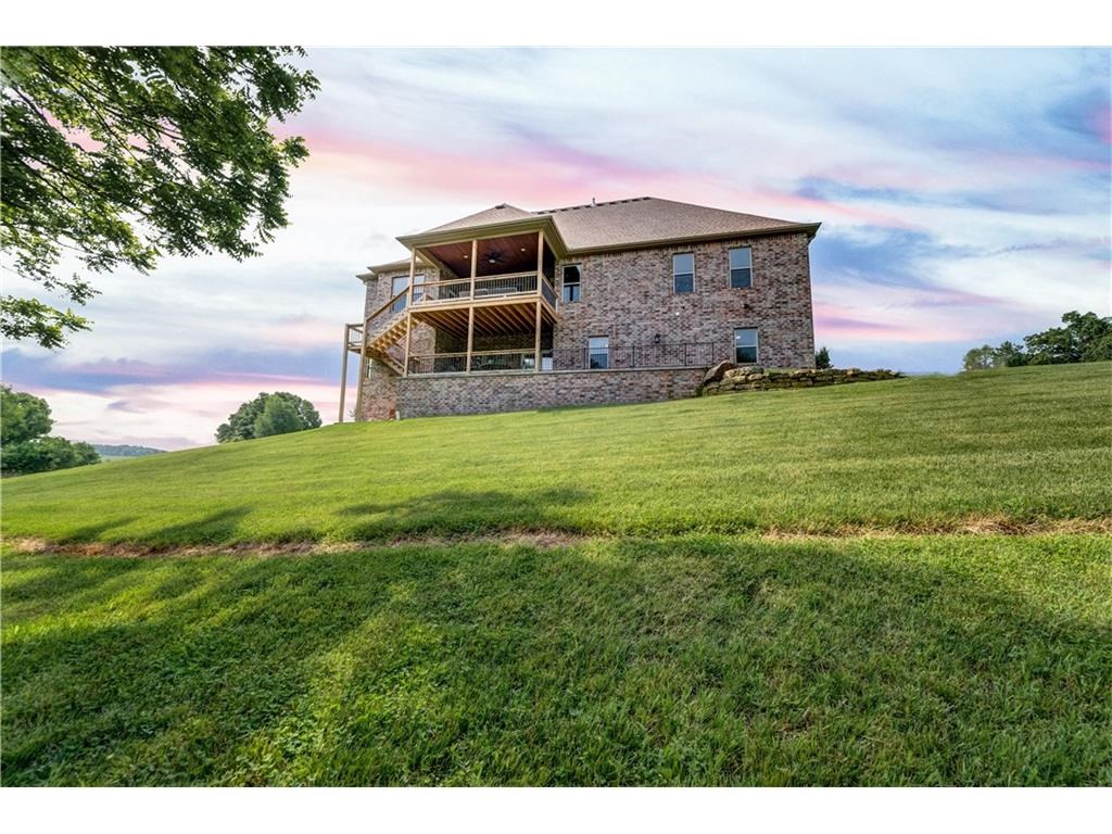Beau Chalet Sub Highfill - Residential Lease