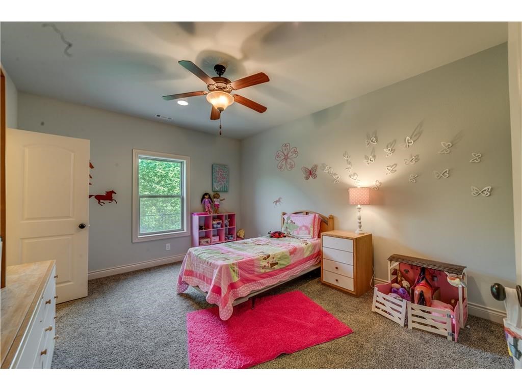 Beau Chalet Sub Highfill - Residential Lease
