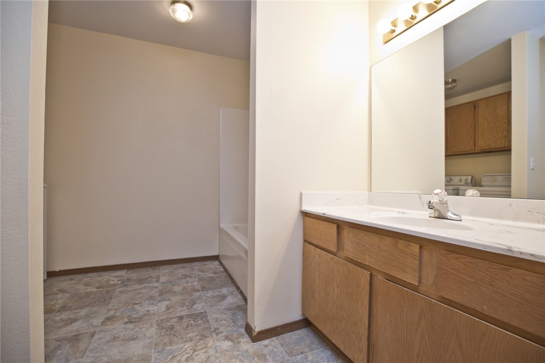 Dunham Addrogers - Residential Lease