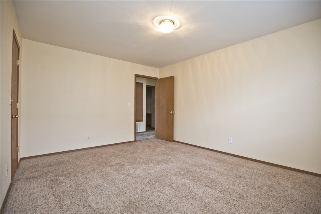 Dunham Addrogers - Residential Lease