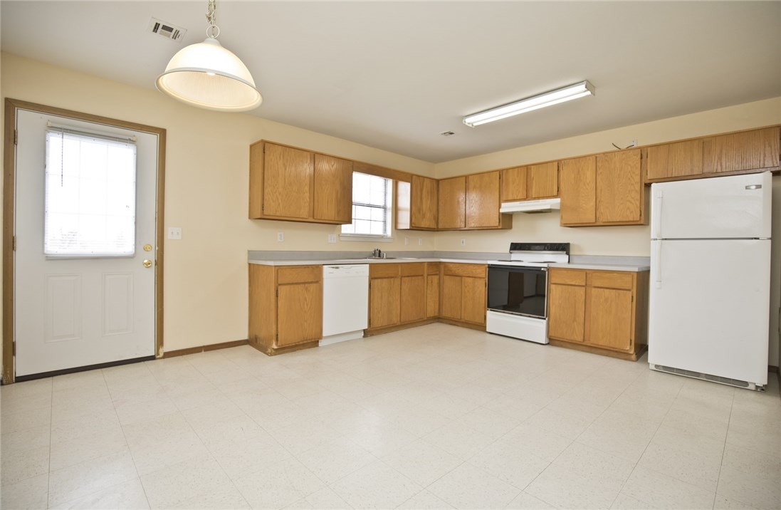 Dunham Addrogers - Residential Lease