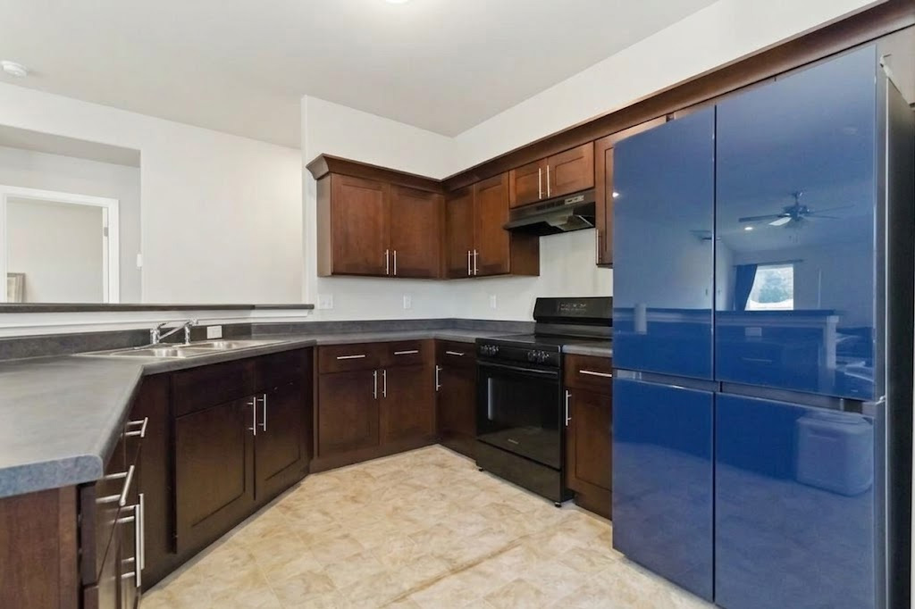 CRYSTAL SPRINGS VILLAGE PH 2 - Residential