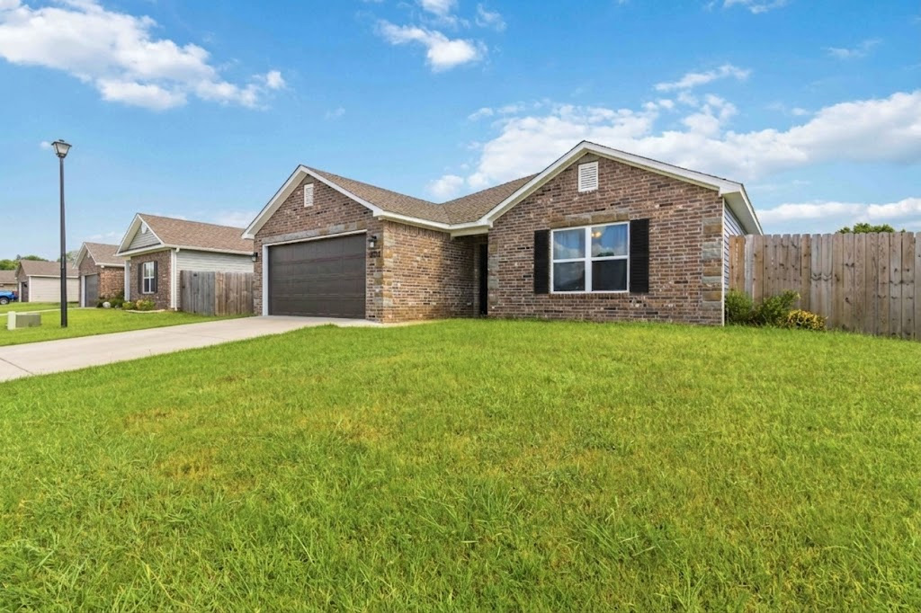 CRYSTAL SPRINGS VILLAGE PH 2 - Residential