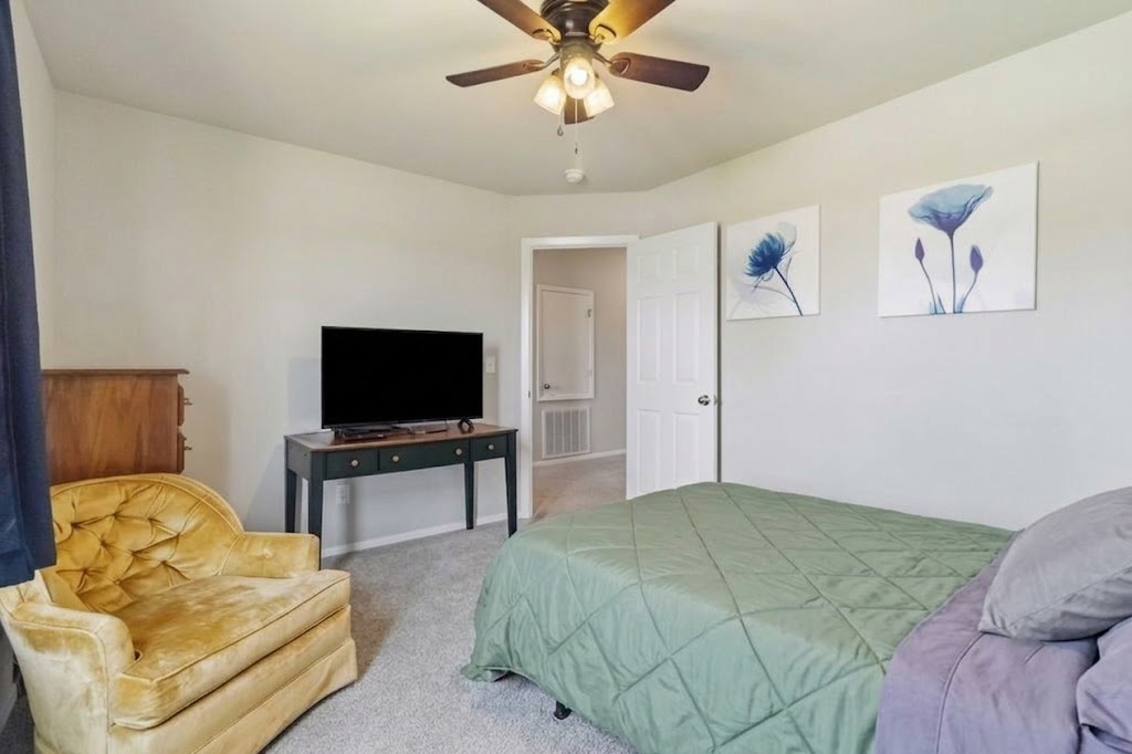 CRYSTAL SPRINGS VILLAGE PH 2 - Residential