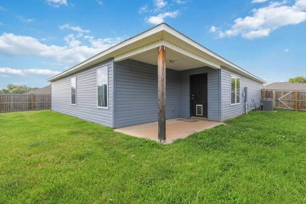 CRYSTAL SPRINGS VILLAGE PH 2 - Residential