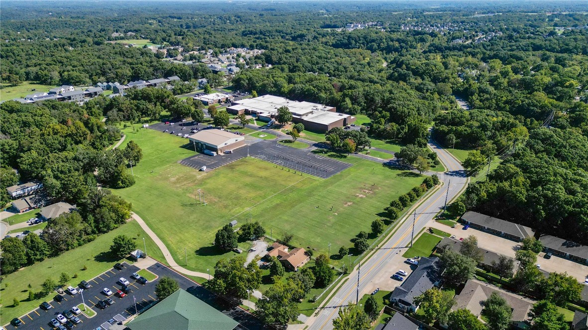 19-20-30-BENTONVILLE - Land