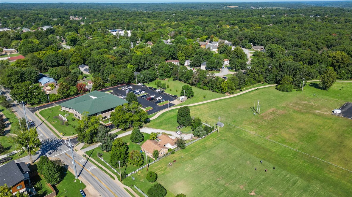 19-20-30-BENTONVILLE - Land